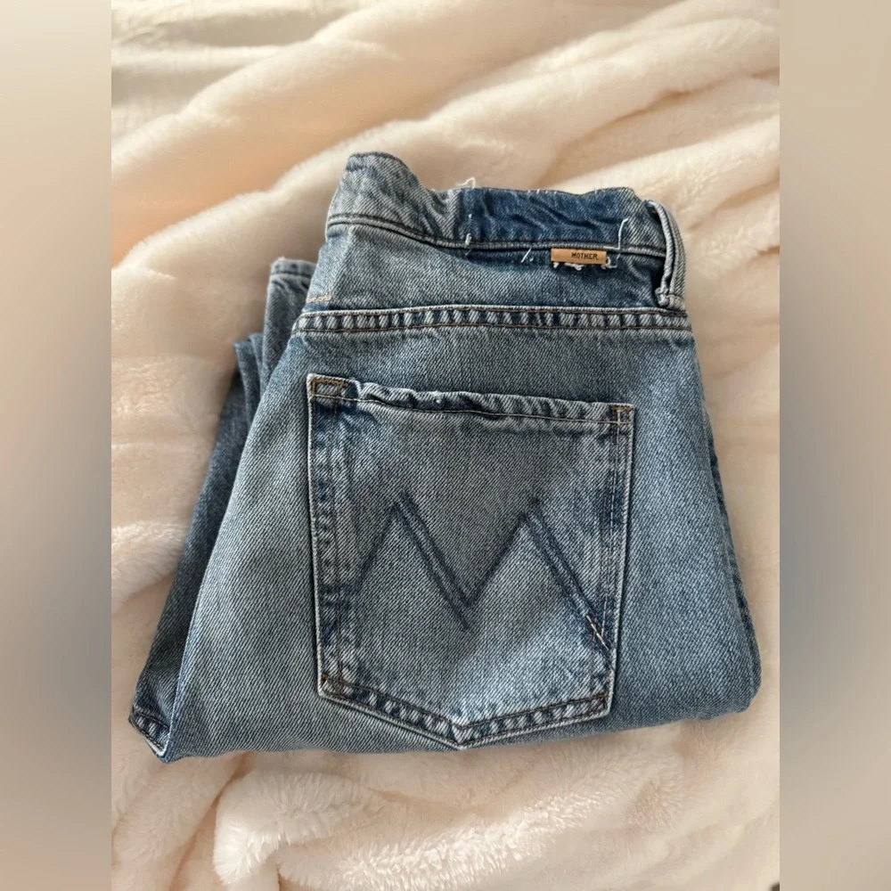 Mother Denim The Ditcher Crop - Picture 2 of 5